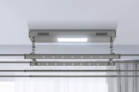 手摇式晾衣架与电动式晾衣架的优缺点有哪些?