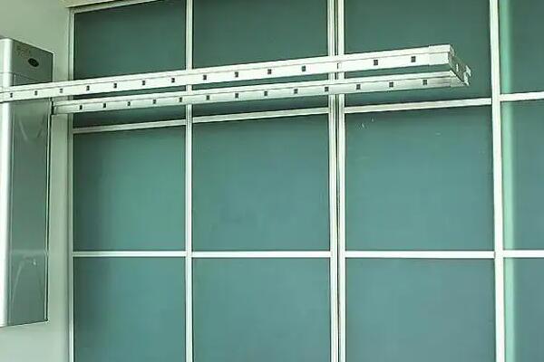 如何维护智能晾衣架才能延长其使用寿命?