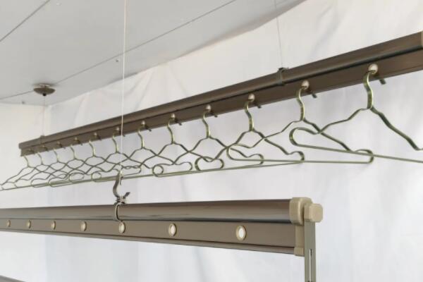 拆卸手摇晾衣架的时候应该遵循什么程序呢?